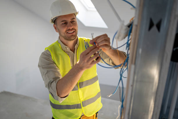 Best Electrical Contractors for Businesses  in Eveleth, MN